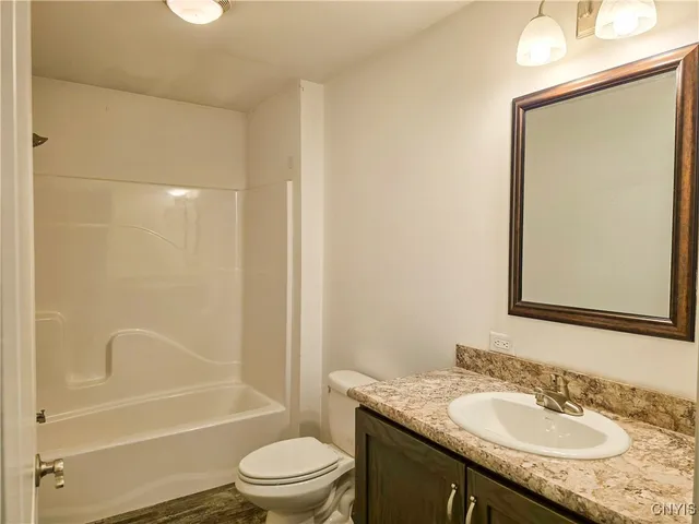 $449,900 | 21 Wedgeworth Drive, West Monroe, NY 13167