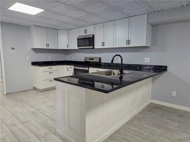 $449,900 | 21 Wedgeworth Drive, West Monroe, NY 13167