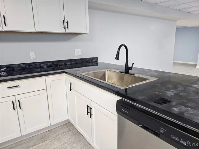 $449,900 | 21 Wedgeworth Drive, West Monroe, NY 13167