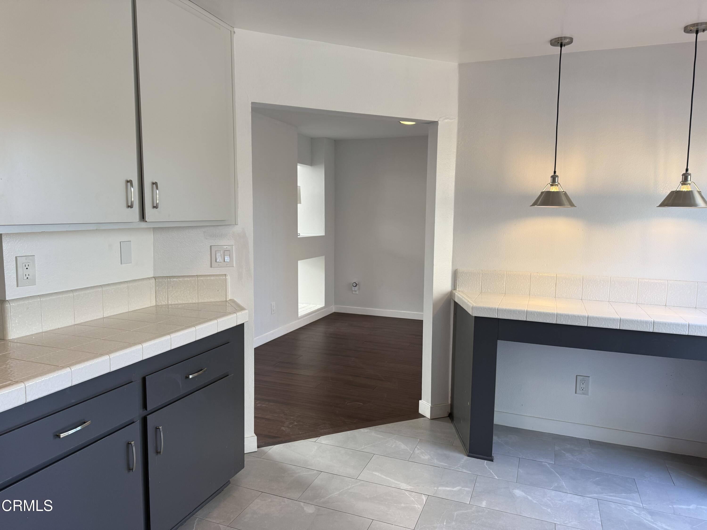 1213 Calle Lozano Camarillo, CA 93012 - Photo 8 of 29