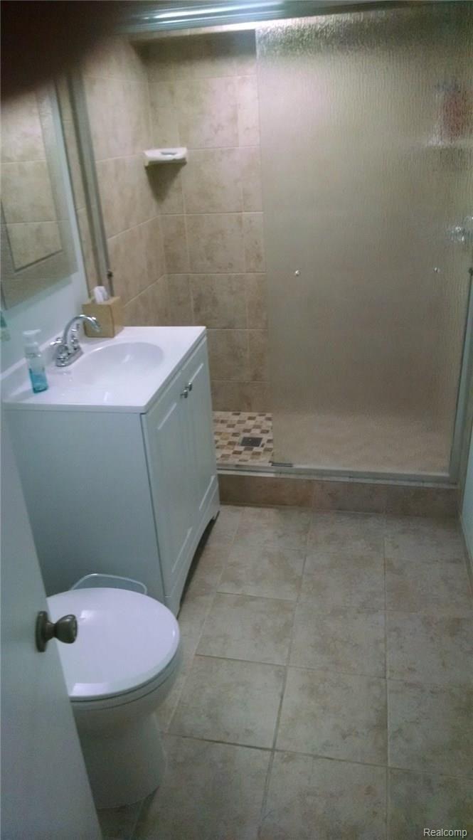 15714 Champaign Road Allen Park, MI 48101 - Photo 24 of 24 LARGE THREE PIECE BATHROOM IN FULLY FINISHED BASEMENT.