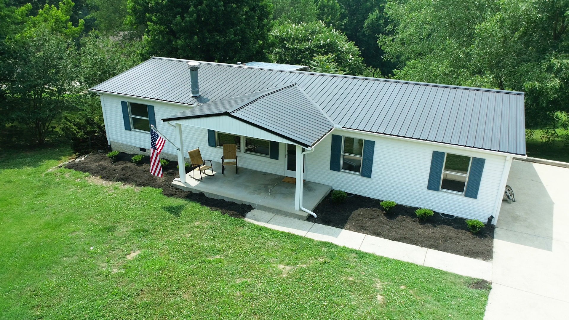 5023 Benders Ferry Road Mount Juliet, TN 37122 - Photo 53 of 62 a front view of a house with a yard