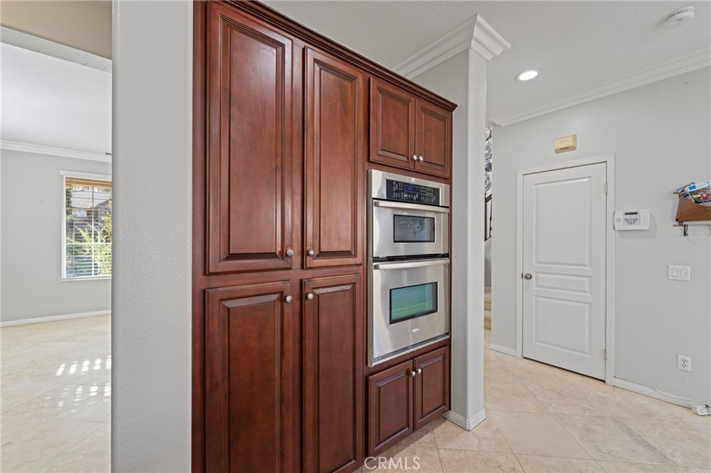 8634 Hunt Canyon Road Corona, CA 92883 - Photo 14 of 64