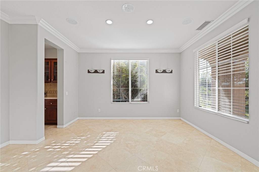 8634 Hunt Canyon Road Corona, CA 92883 - Photo 5 of 64 Formal Dining Room