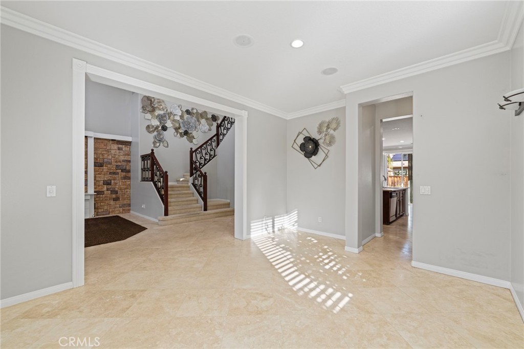 8634 Hunt Canyon Road Corona, CA 92883 - Photo 7 of 64