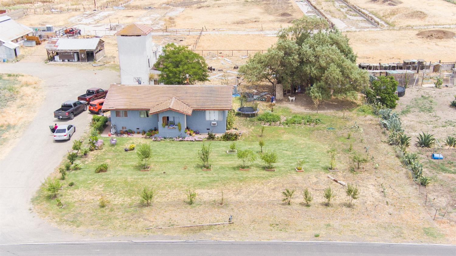 21070 South Reeve Road Tracy, CA 95304 - Photo 2 of 7