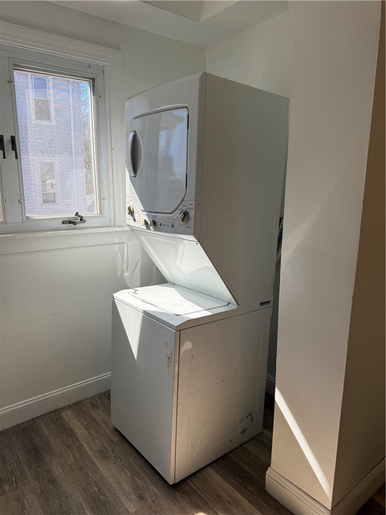 332 Academy Avenue Providence, RI 02908 - Photo 13 of 16