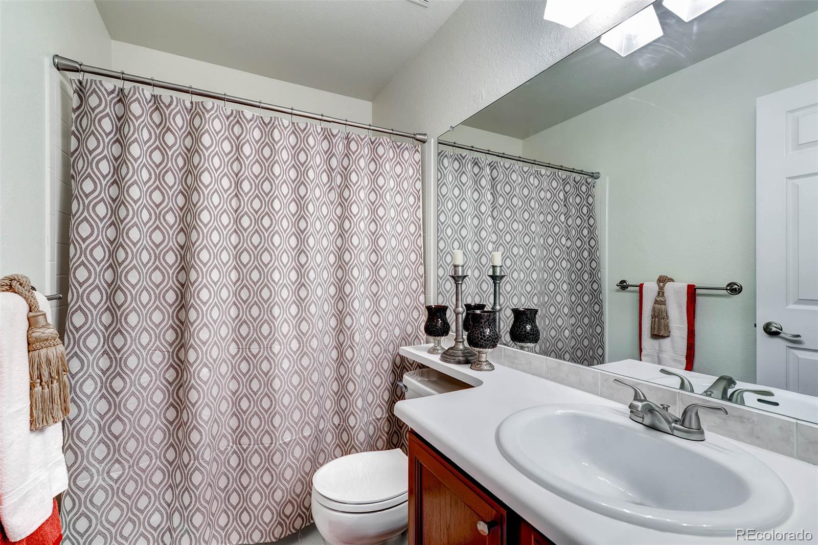 8750 Aberdeen Circle Highlands Ranch, CO 80130 - Photo 16 of 28