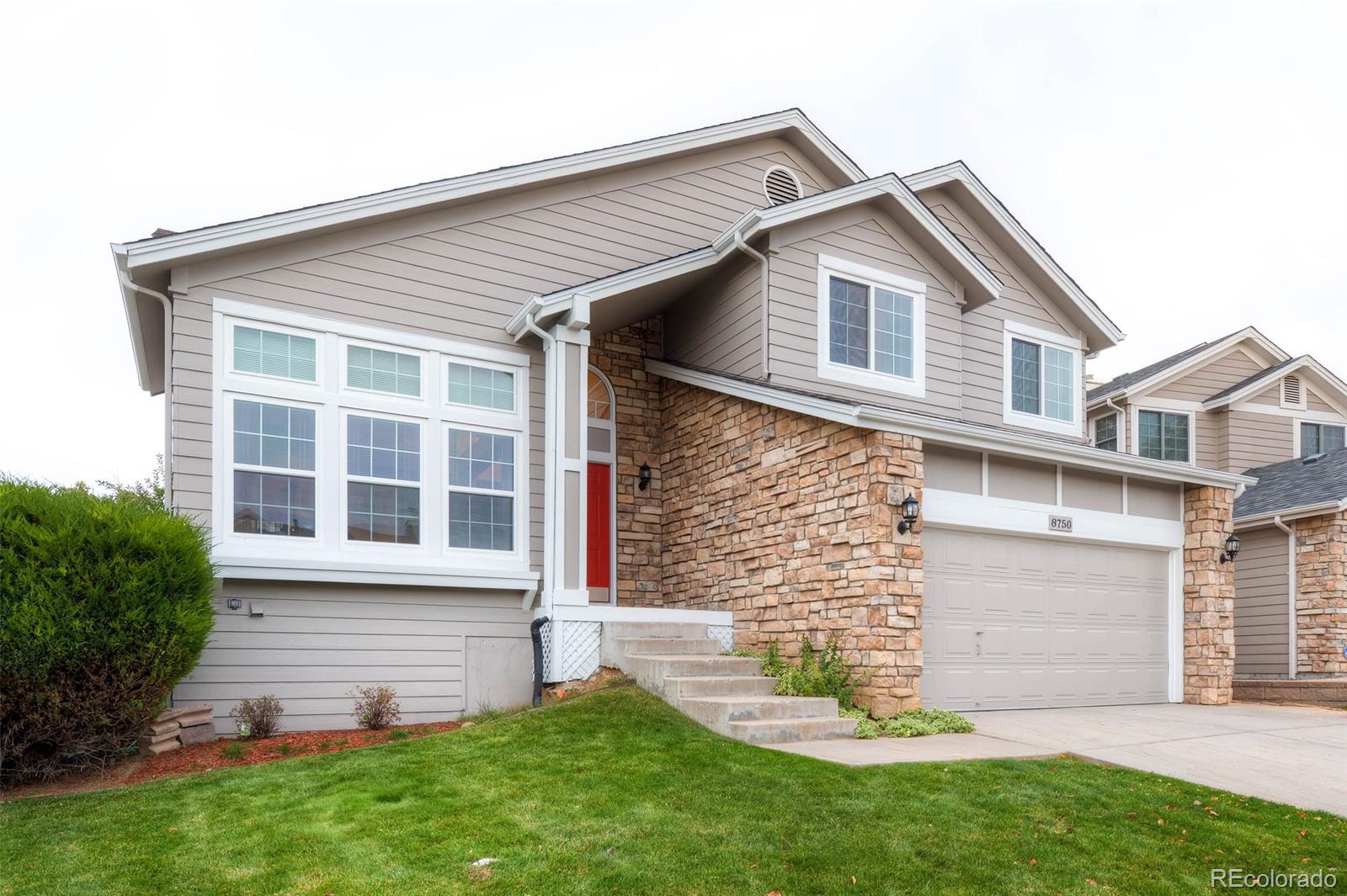 8750 Aberdeen Circle Highlands Ranch, CO 80130 - Photo 2 of 28