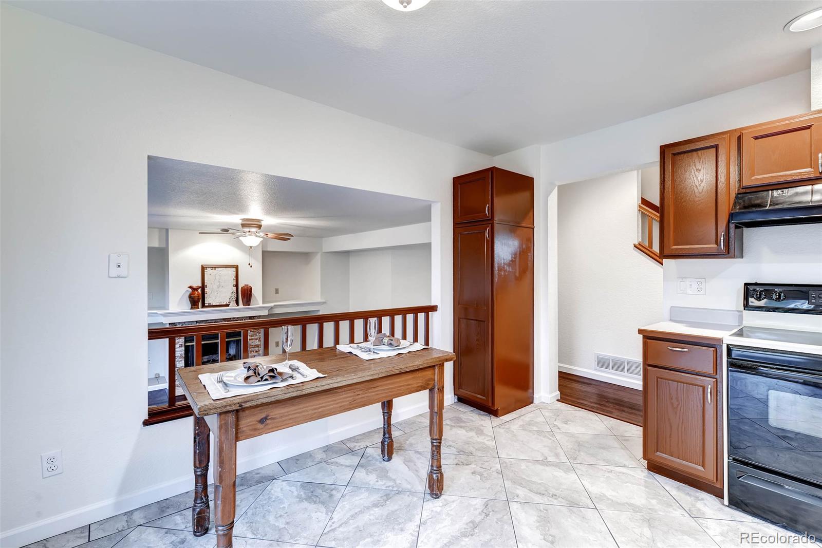 8750 Aberdeen Circle Highlands Ranch, CO 80130 - Photo 10 of 28
