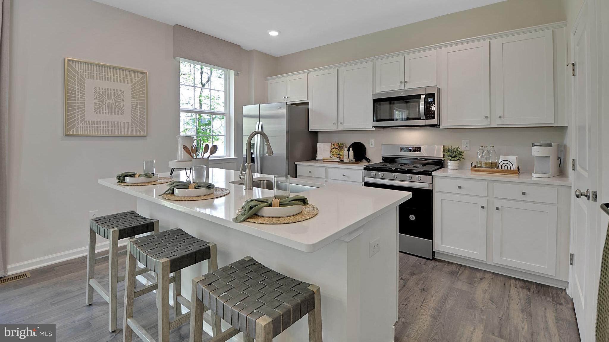 131 Winding Road Easton, PA 18040 - Photo 4 of 24 Model, same interior colors at 131 Winding Road!