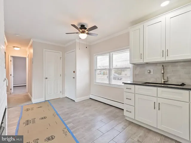 $2,450 | 10 Blue Ridge Drive, Levittown, PA 19057