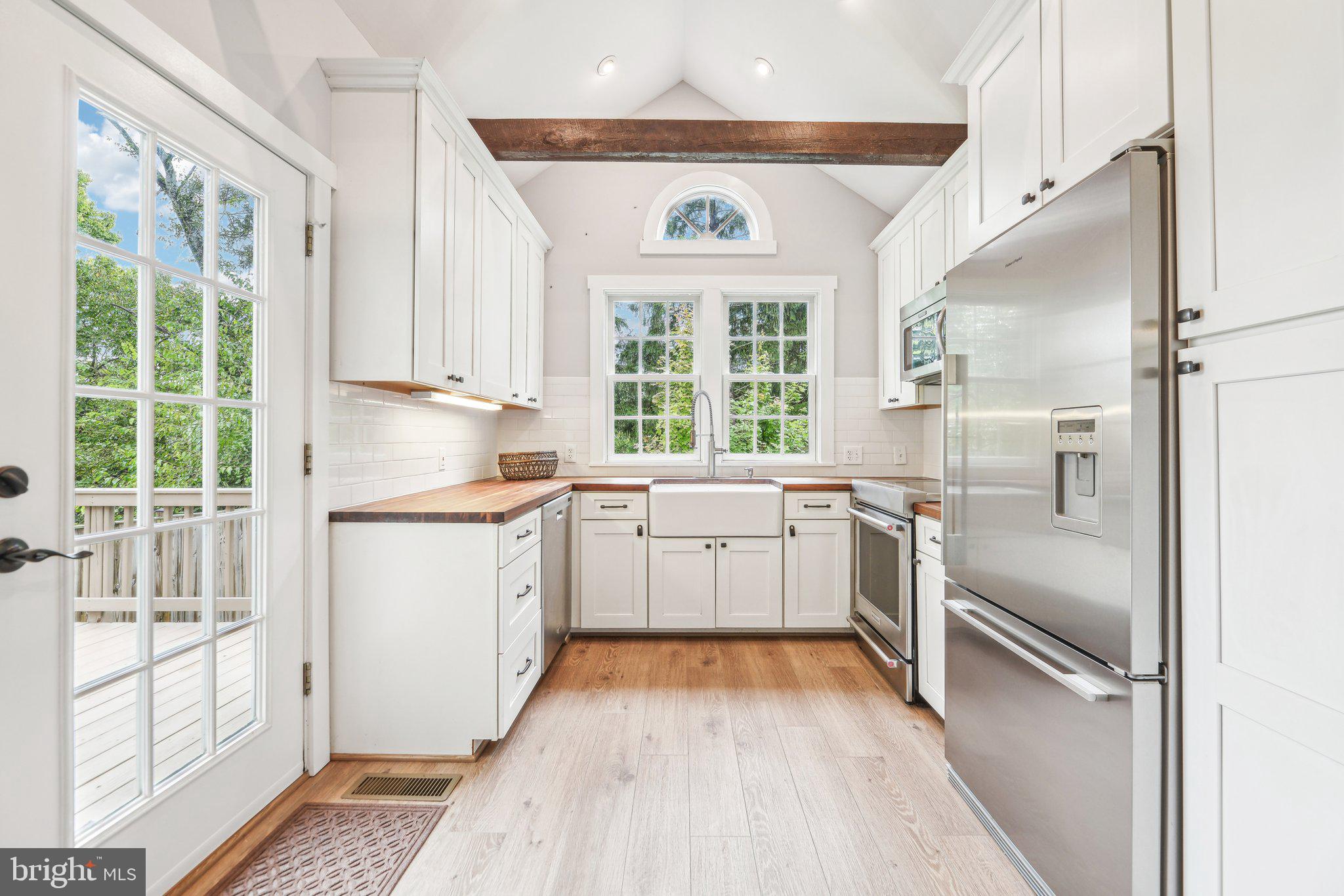 39913 Thomas Mill Road Leesburg, VA 20175 - Photo 22 of 46 Kitchen