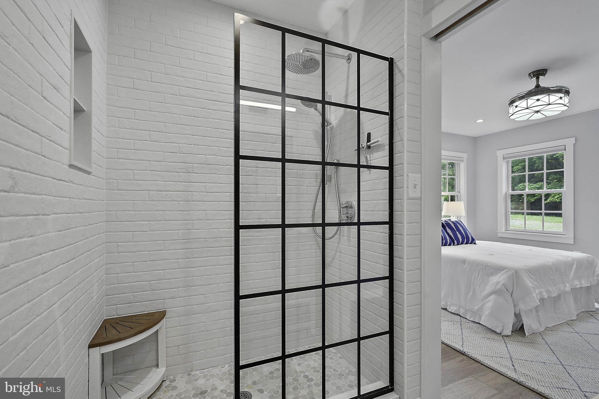 39913 Thomas Mill Road Leesburg, VA 20175 - Photo 10 of 46 a bedroom with a bed and a window