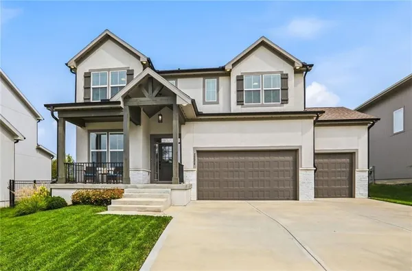 $670,000 | 23520 West 90th Street, Lenexa, KS 66227