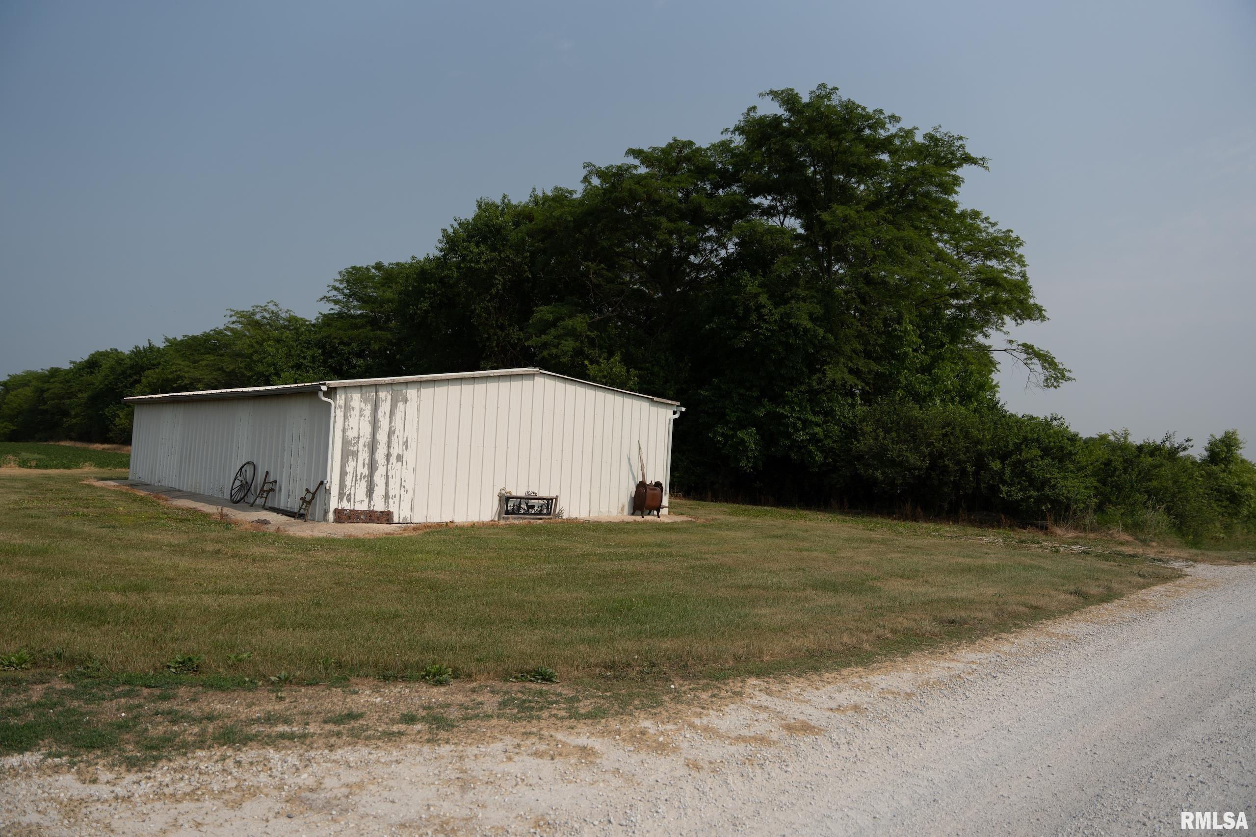 975 North Co Road 1200 Basco, IL 62313 - Photo 34 of 68
