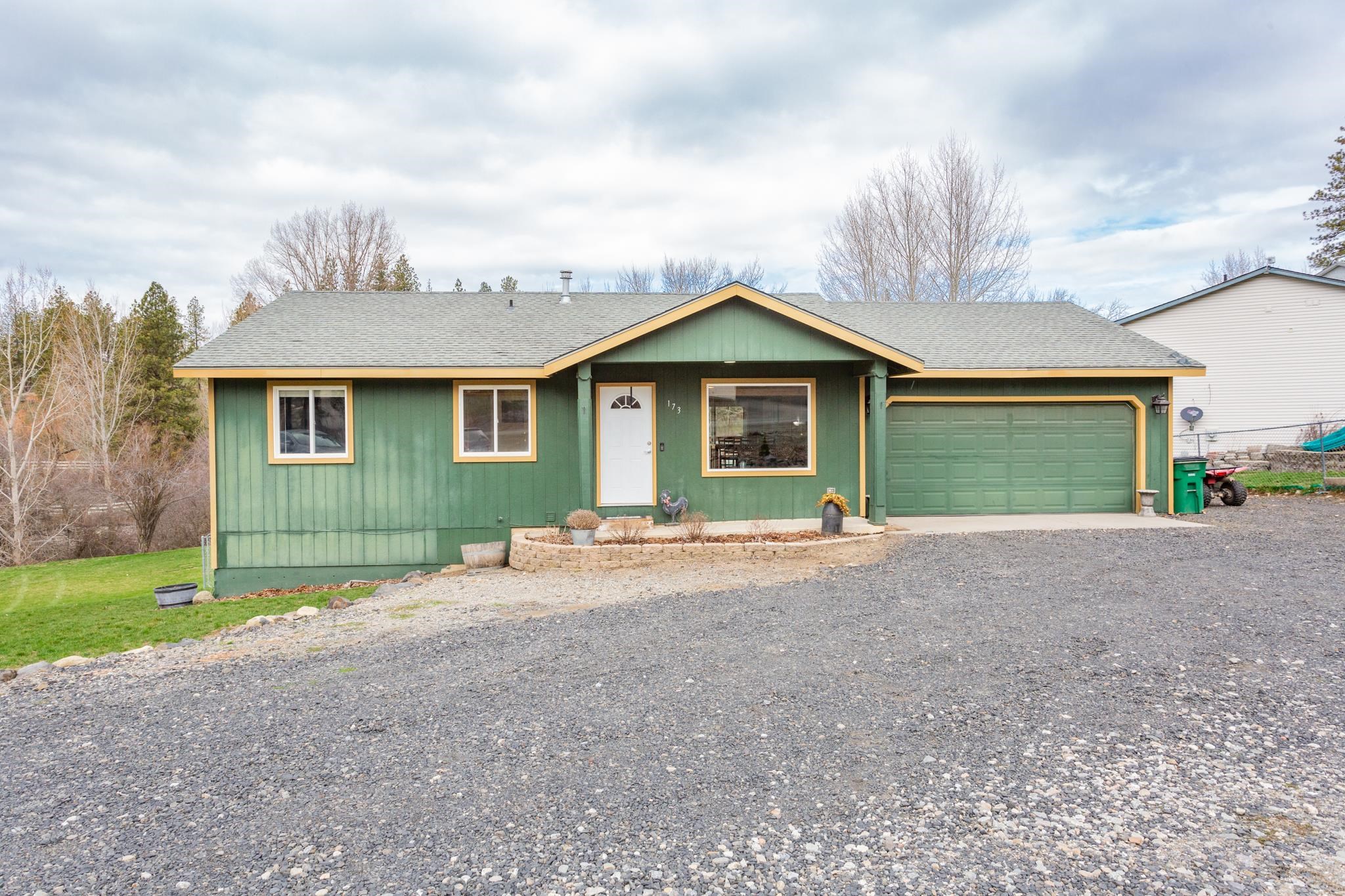 173 East Stringham Road Rockford, WA 99030 - Photo 1 of 25