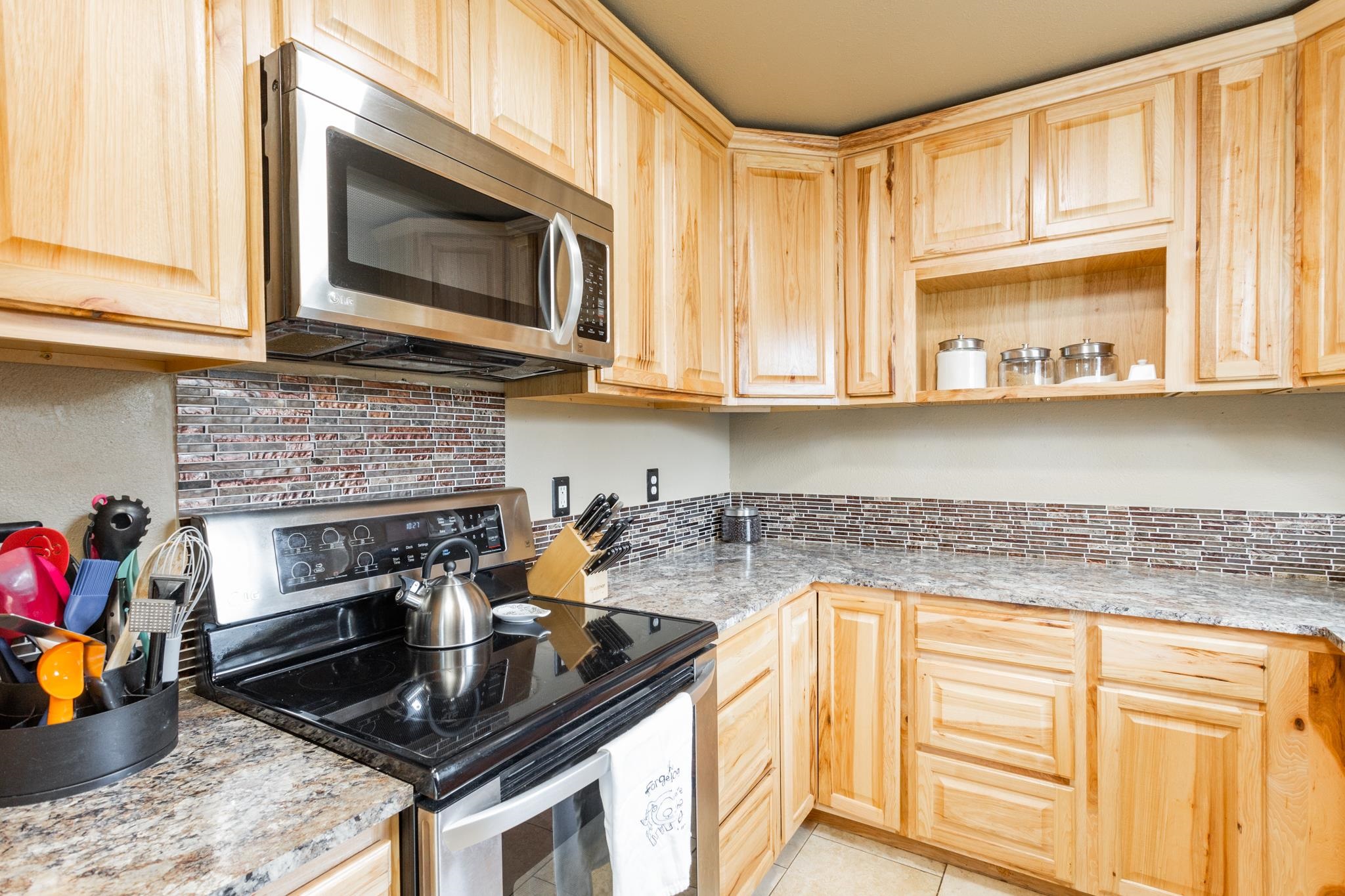 173 East Stringham Road Rockford, WA 99030 - Photo 8 of 25