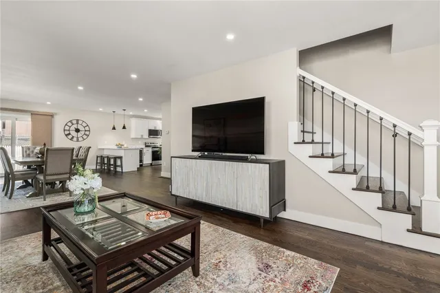 $629,900 | 132 South Rose Street, East Providence, RI 02914