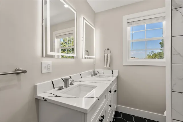 $629,900 | 132 South Rose Street, East Providence, RI 02914