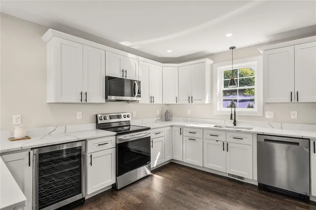 $629,900 | 132 South Rose Street, East Providence, RI 02914