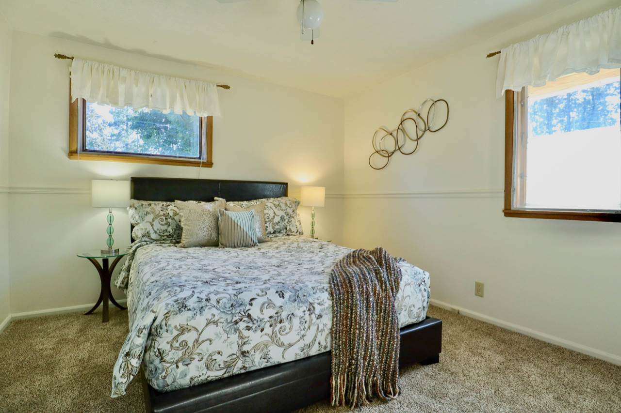 1808 South Whipple Road Spokane Valley, WA 99206 - Photo 14 of 38