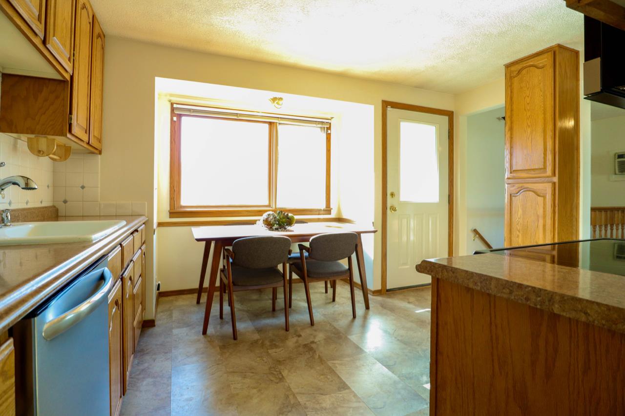 1808 South Whipple Road Spokane Valley, WA 99206 - Photo 10 of 38