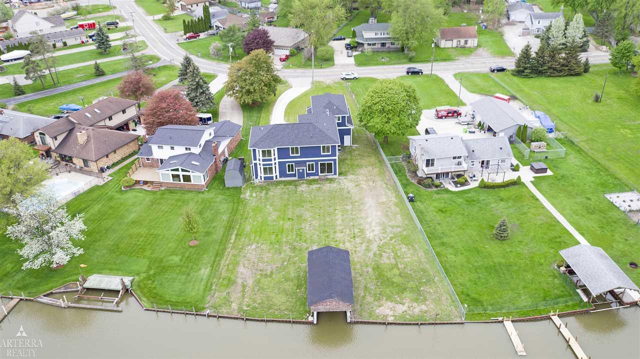 32945 Sutton Road New Baltimore, MI 48047 - Photo 60 of 66 31381230-62.JPG