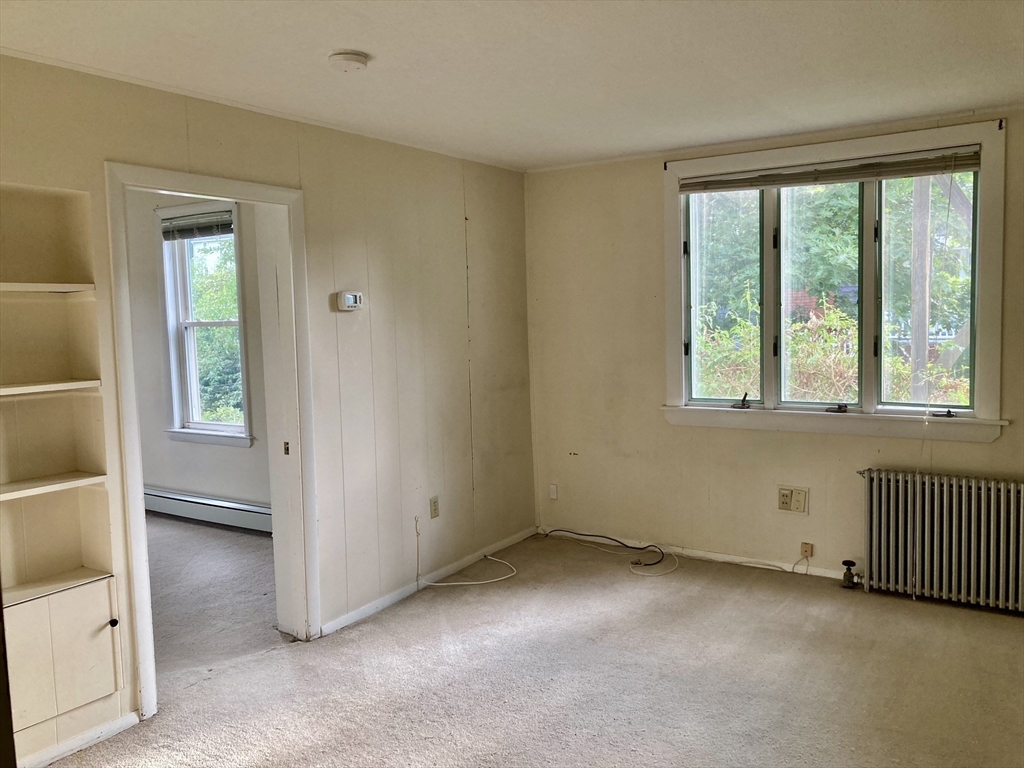 33 Reed Street Randolph, MA 02368 - Photo 5 of 29 Gallery Image 5