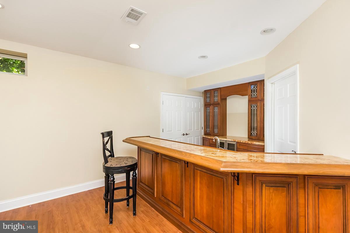 1202 Western Run Road Cockeysville, MD 21030 - Photo 20 of 29 Lower level - wet bar