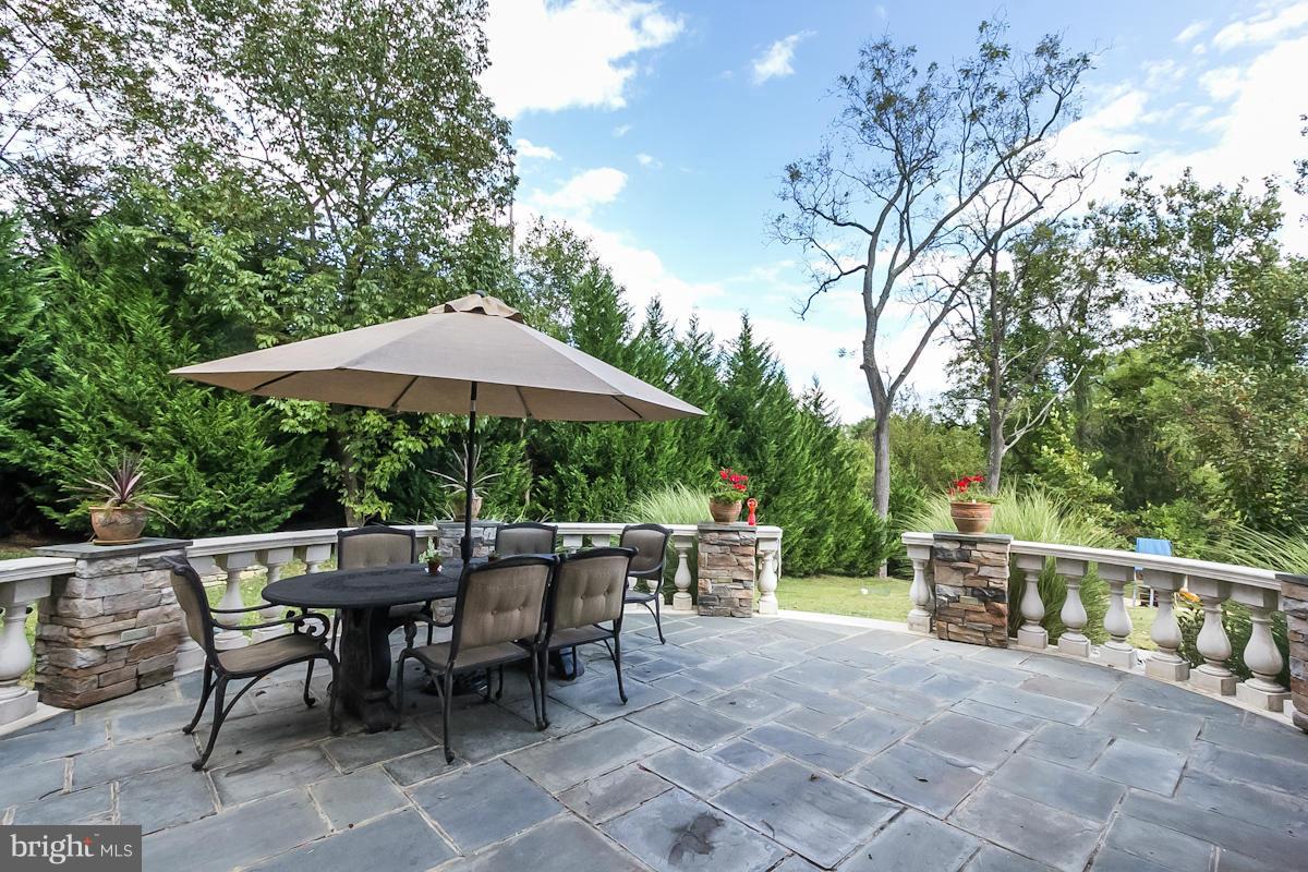 1202 Western Run Road Cockeysville, MD 21030 - Photo 27 of 29 patio off kitchen