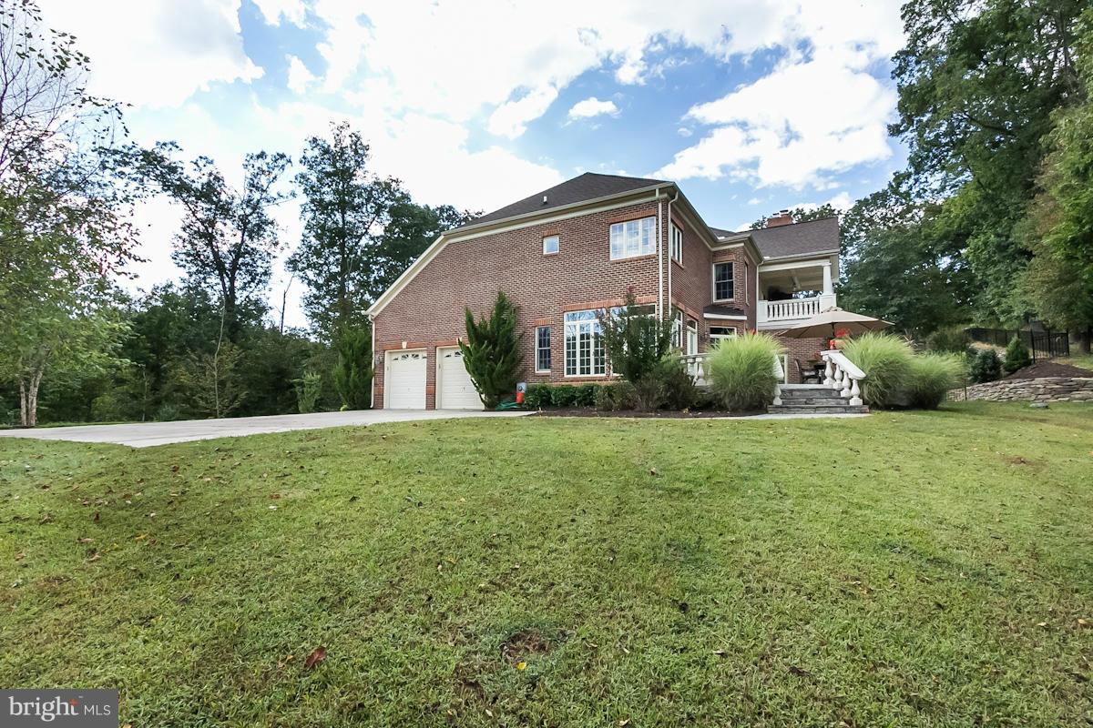 1202 Western Run Road Cockeysville, MD 21030 - Photo 29 of 29 Attached 2 car garage