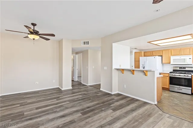 $1,500 | 833 Aspen Peak Loop, Unit 826, Henderson, NV 89011