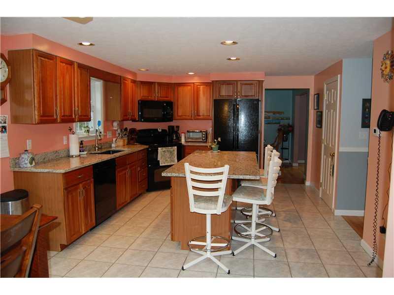 21 Timber Ridge Road Gorham, ME 04038 - Photo 5 of 30 Kitchen.