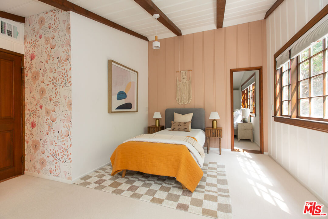 993 Glen Oaks Boulevard Pasadena, CA 91105 - Photo 32 of 49