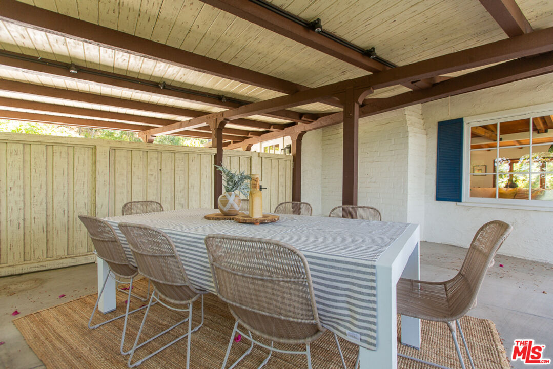 993 Glen Oaks Boulevard Pasadena, CA 91105 - Photo 45 of 49