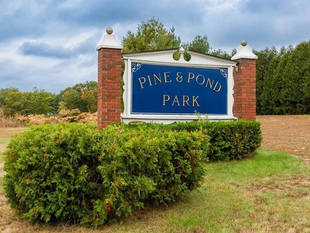 $134,900 | 290 Calef Highway, Unit B21, Epping, NH 03042