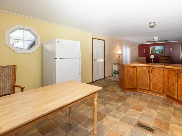 $134,900 | 290 Calef Highway, Unit B21, Epping, NH 03042