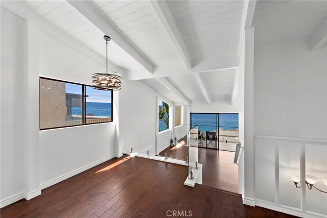 $5,995 | 1089 Baja Street, Laguna Beach, CA 92651