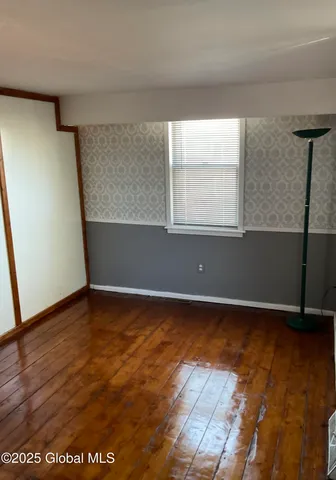 $335,900 | 26 Halfmoon Drive, Halfmoon, NY 12188