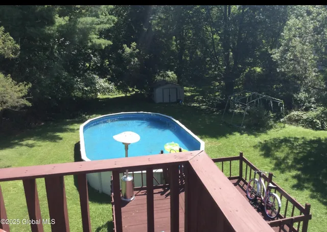 $335,900 | 26 Halfmoon Drive, Halfmoon, NY 12188