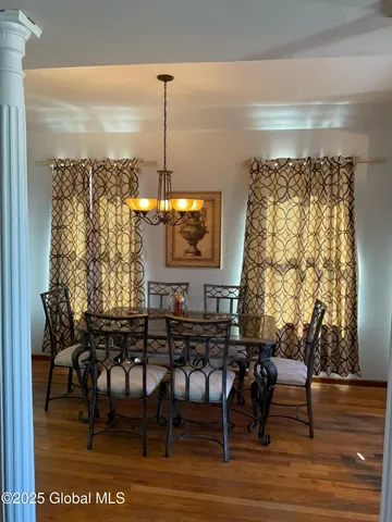 $335,900 | 26 Halfmoon Drive, Halfmoon, NY 12188