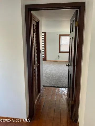 $335,900 | 26 Halfmoon Drive, Halfmoon, NY 12188