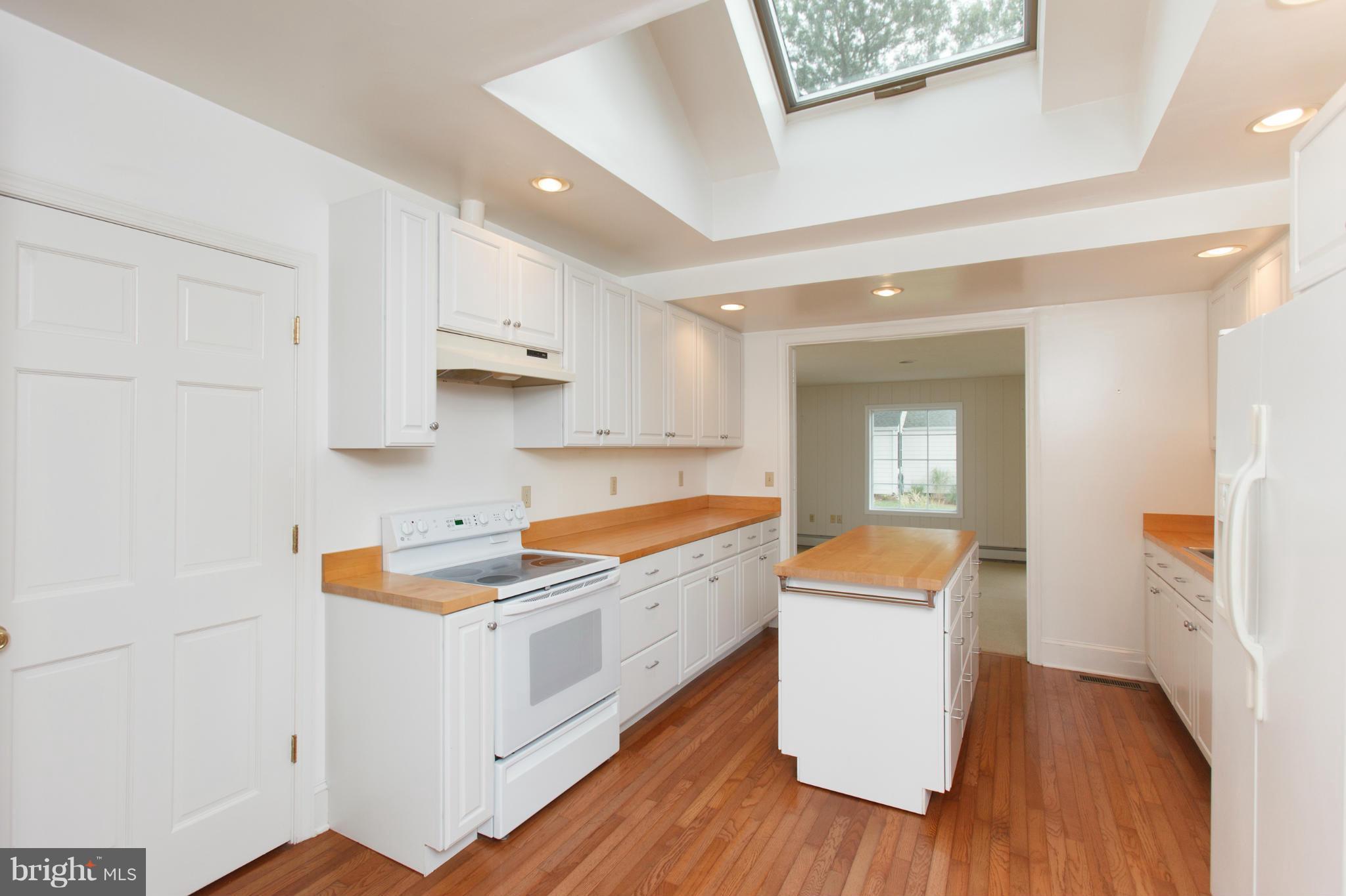 7820 Quaker Neck Road Chestertown, MD 21620 - Photo 11 of 30 Kitchen