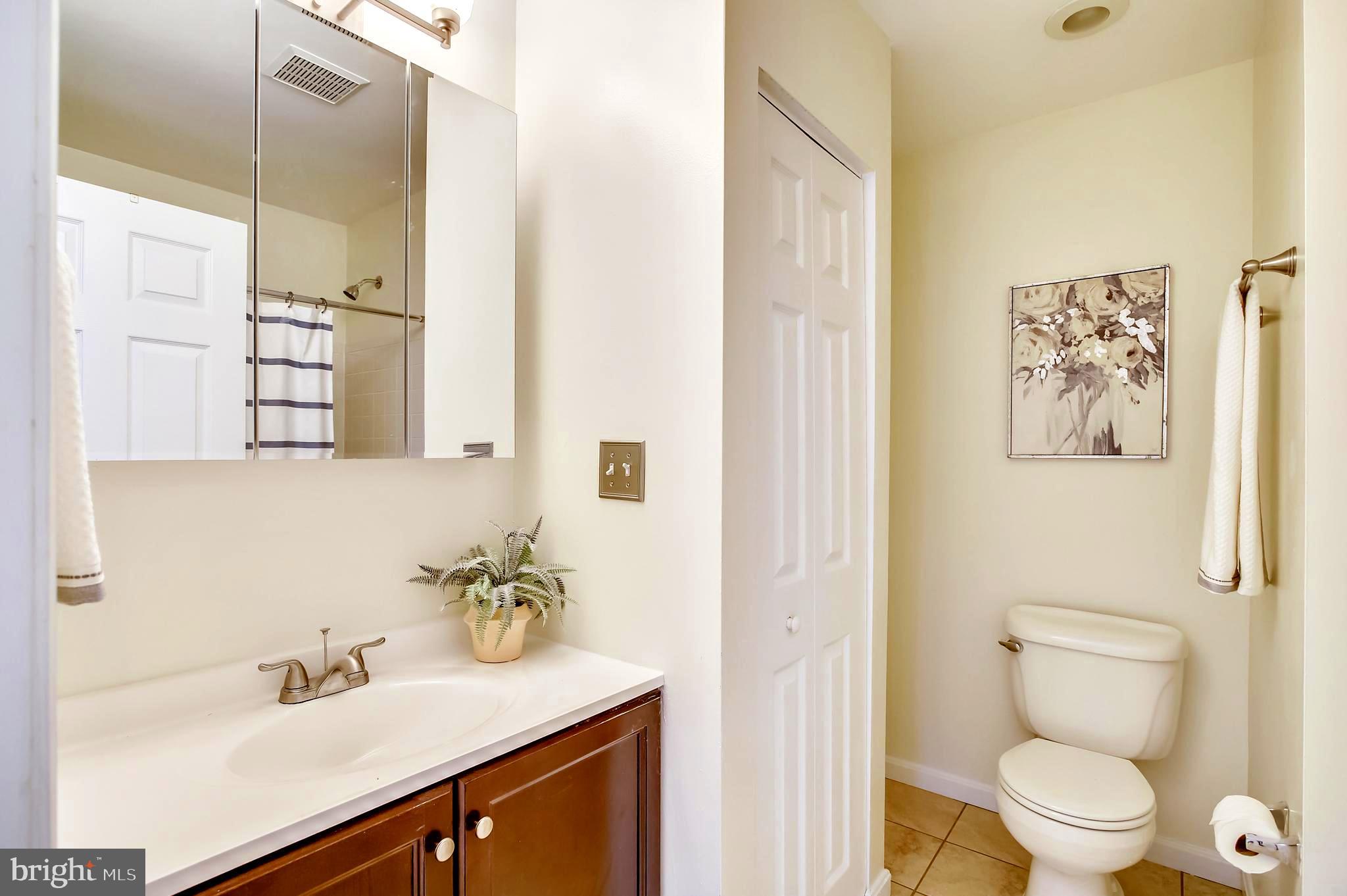 1662 Cape May Road Baltimore, MD 21221 - Photo 14 of 37 Main Bath -Second Level