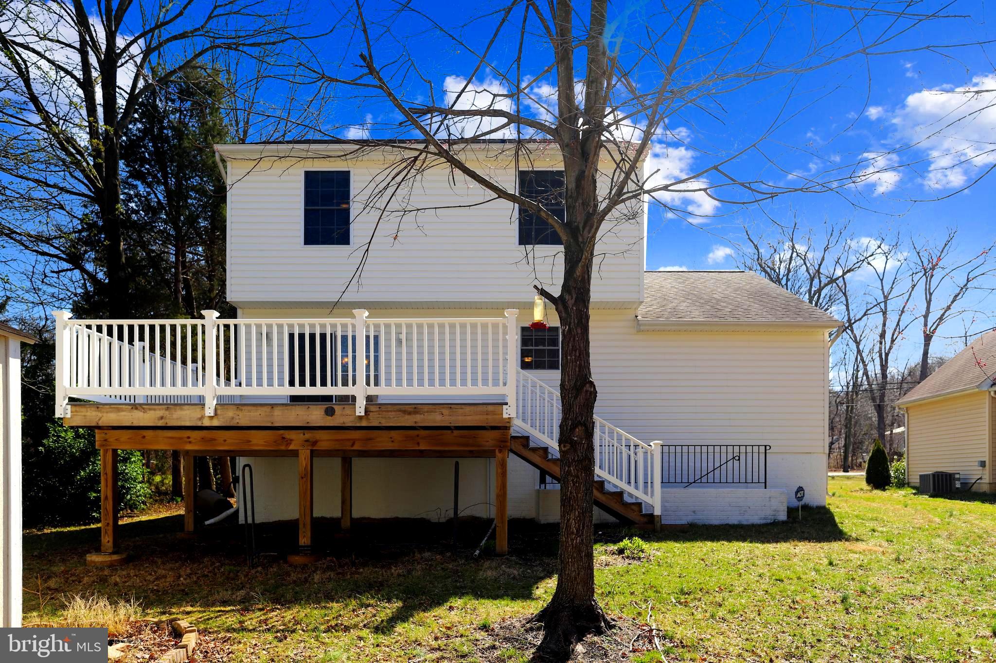 1662 Cape May Road Baltimore, MD 21221 - Photo 25 of 37 Rear of home