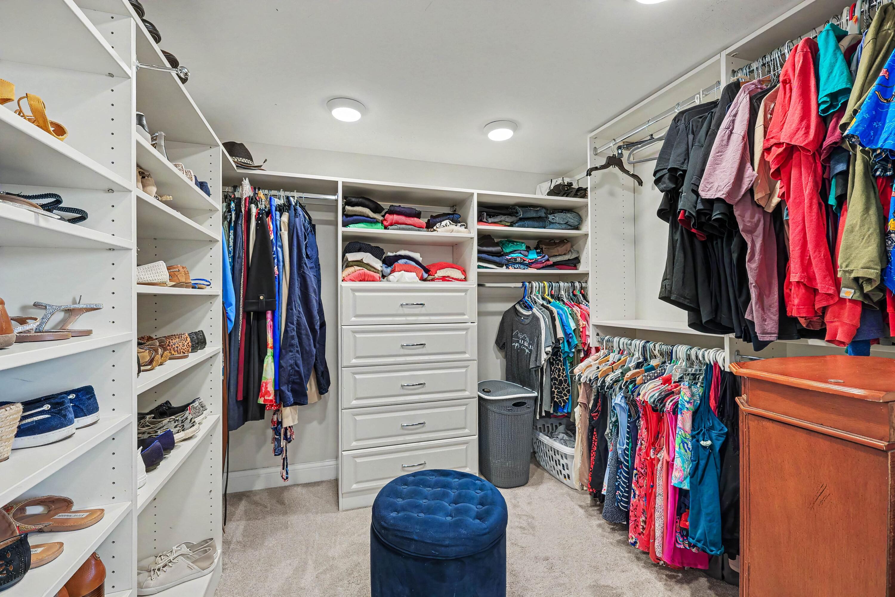 13147 Bakerfield Road Alexandria, KY 41001 - Photo 14 of 30 Custom walk-in owners closet