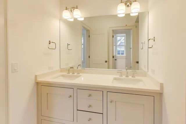 $2,499,000 | 821 South Clay Street, Hinsdale, IL 60521