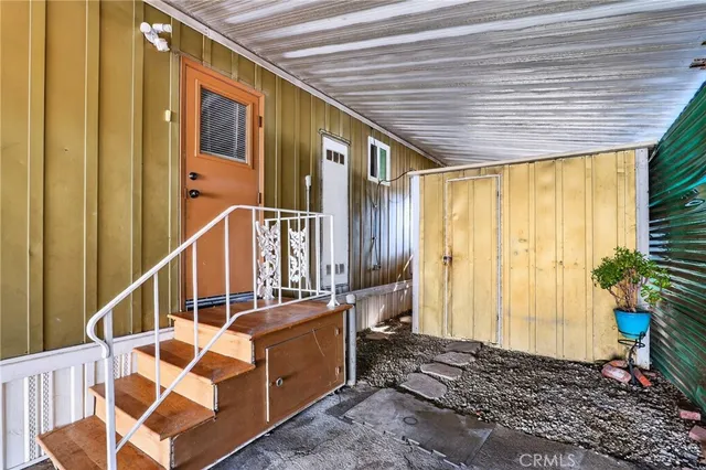 a street sign on a street