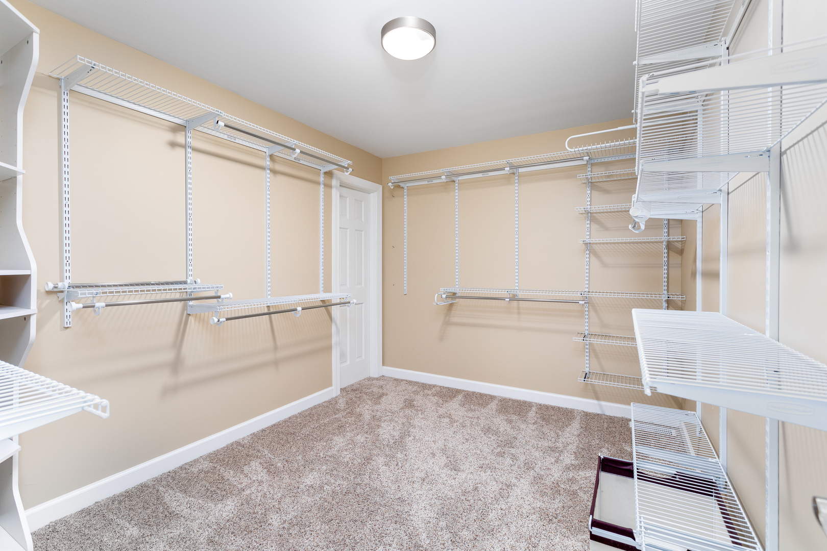 729 East Bauer Road Naperville, IL 60563 - Photo 38 of 57